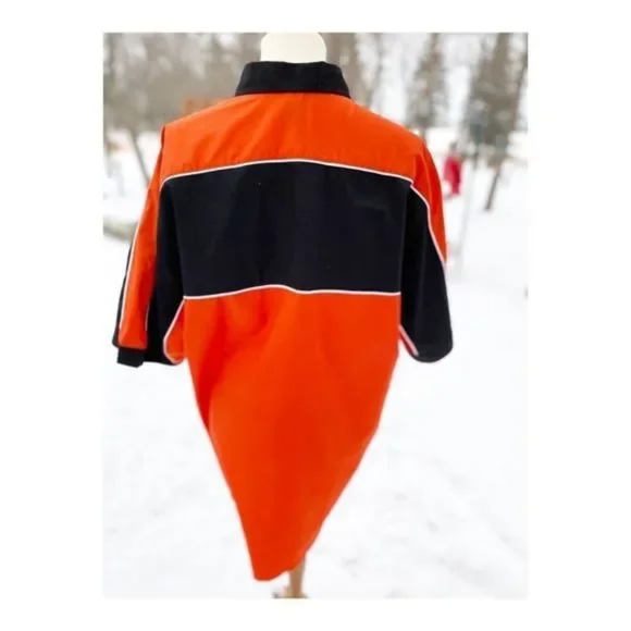 Shirt - Picture 5 of 6